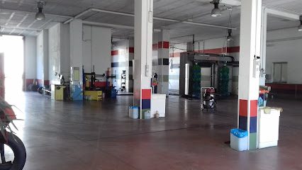 Lavado y engrase campogrande en a rua 1 Servicios de limpieza LAVADO Y ENGRASE CAMPOGRANDE