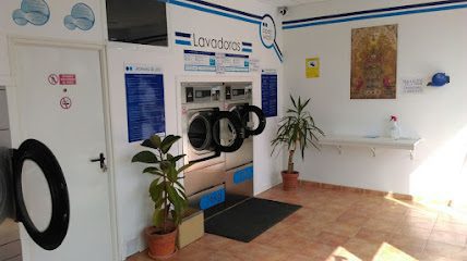 Servicios de limpieza Lavandería Autoservicio Open Wash Almonte