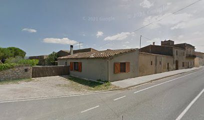 Lavandería ica en la tallada d'empordà 1 Servicios de limpieza Lavandería Ica