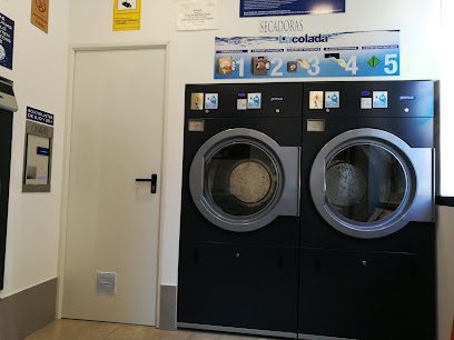 Lavandería la colada en manzanares 1 Servicios de limpieza Lavandería La Colada