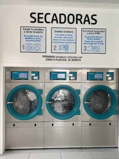 Lavenderia autoservicio el puente en cedeira 1 Servicios de limpieza Lavenderia Autoservicio El Puente