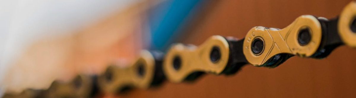 consejos para limpiar tu cadena de oro de forma segura y efectiva